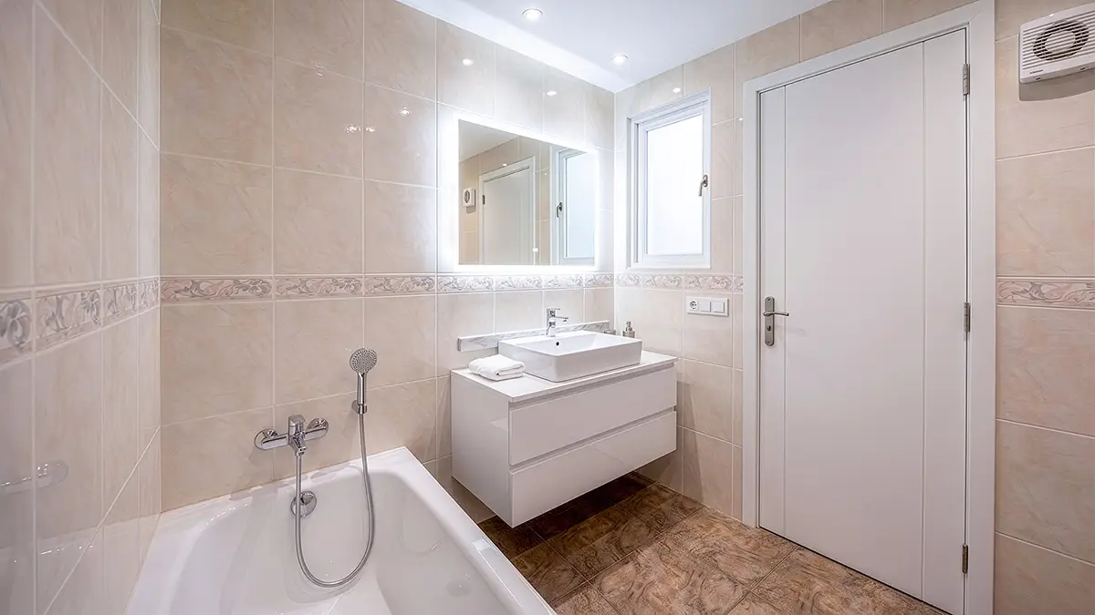 Recreación con IA de cuarto de baño acabado